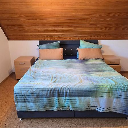 Apartment Ergste Am Ruhr 85 Sqm , 3 Minutes To A45 With Garage Schwerte Eksteriør billede